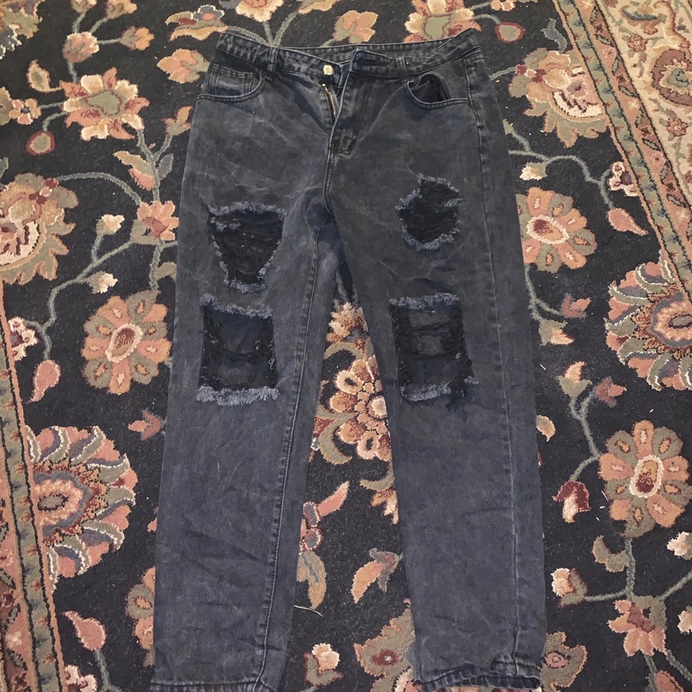 Ripped Jeans